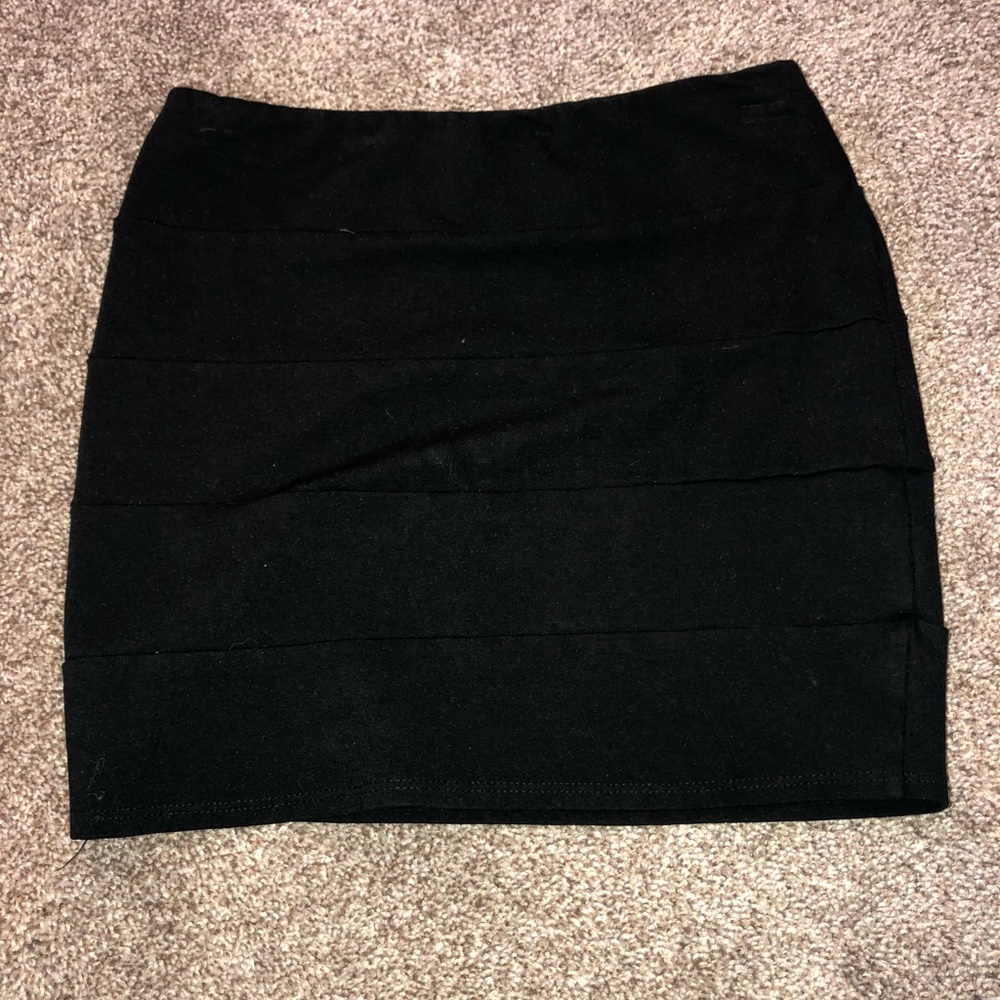 Black Tight Mini ✨ Sz S